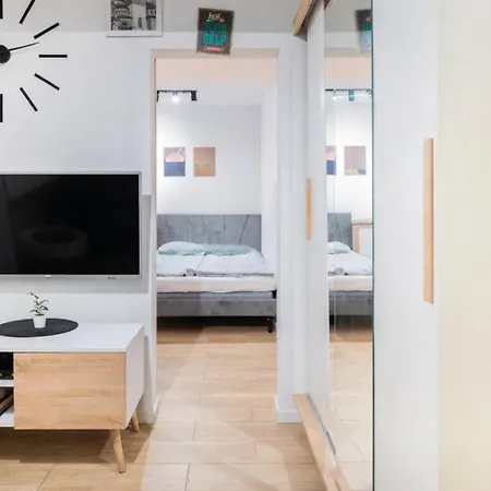 Smocza Jama Wawel Daire Krakow